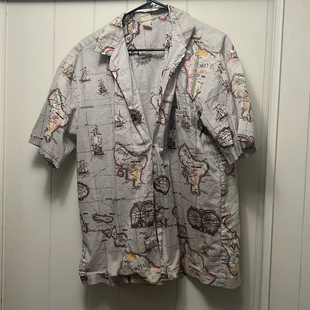 Creations Hawaii map button up shirt XL short sleeve blue